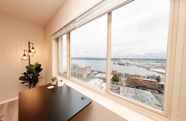 Bay View Beauty Close to Everything