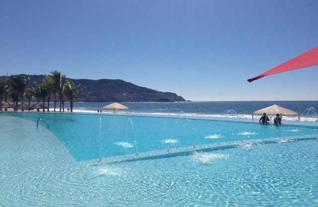 Bay View Grand Marina Ixtapa (Neu !!!) 1BR / 2BA
