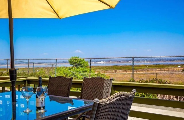 BAY VIEW Home by Coronado bike and hike path!