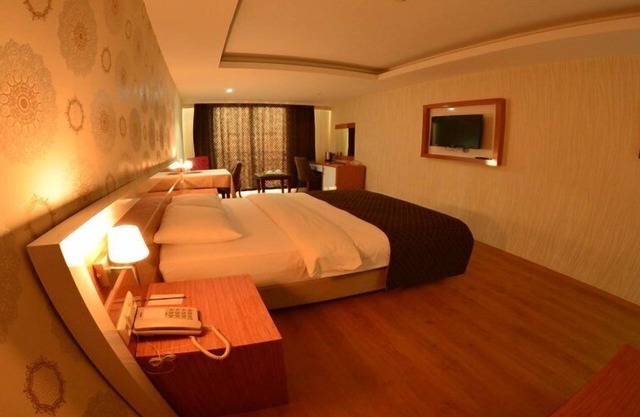 Bayazit Hotel