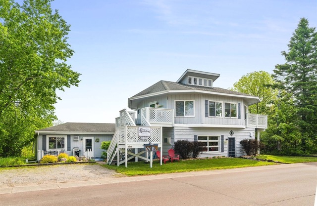 Bayfield Suite at Ferry Landing Suites in Downtown La Pointe