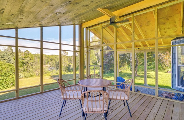 Bayfront Steuben Home w/ Screened Porch & Fire Pit