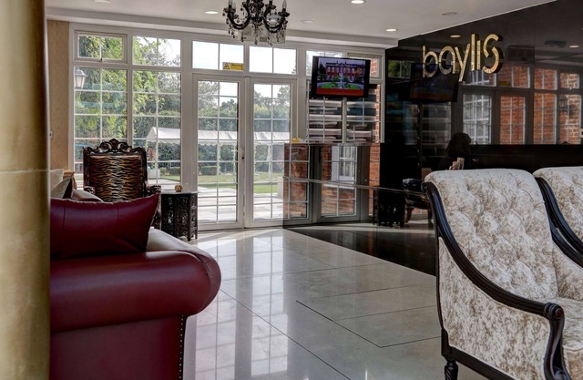 Baylis House Hotel