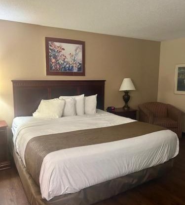 Baymont by Wyndham Battle Creek/I-94