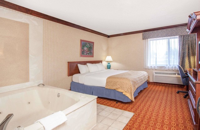 Baymont by Wyndham Detroit/Roseville