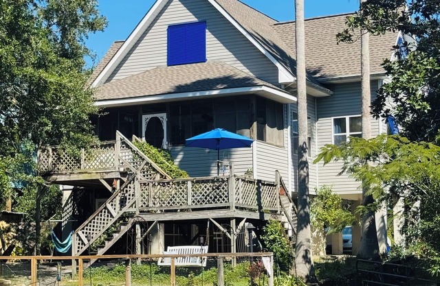 Bayou Beauty on the Gulf Coast