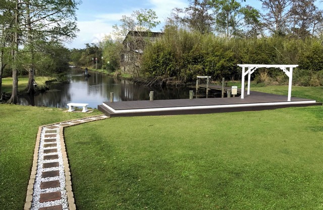Bayou Waterfront Getaway in Luxus-25 Minuten nach New Orleans