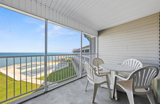 BayShore #336