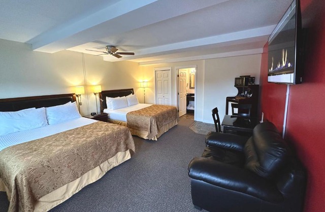 Bayshore Waterfront Inn
