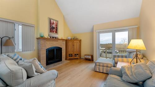 Bayside Townhome In Diamond Beach!