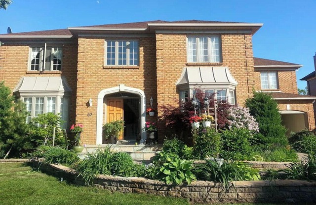 Bayview Hill Place