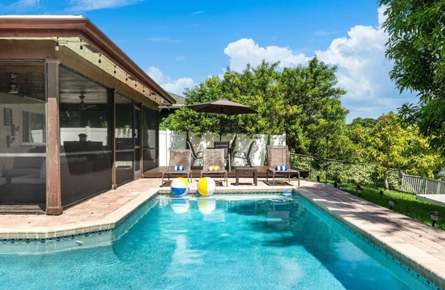 BBQs & Breezes: Waterfront Pool House Escape