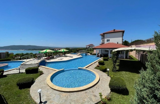 BBS52: Apartment, 4 Pers. BBS-Resort: seaview, 2 BedRooms, balcony,pool,airc.w/c