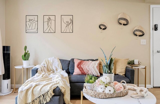 BD35 1b1b Apt Unit 3 @S Seattle close to airport