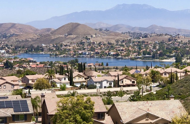 Schönes Haus mit Aussicht. In der Nähe aller Socal Attraktionen