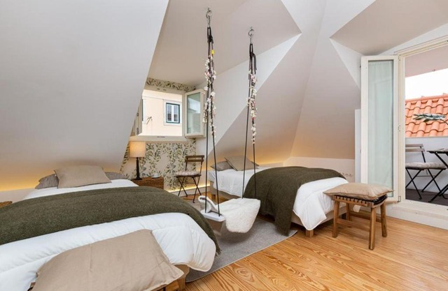 Be Local - 3 bedrooms flat in front of the Fado Museum in Alfama