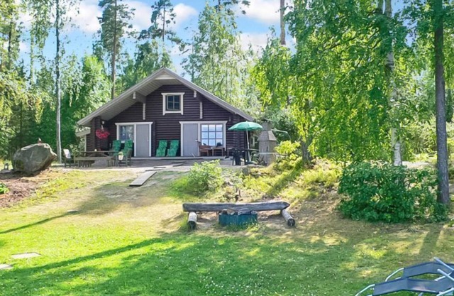 Beach 2 / 5664 by Interhome