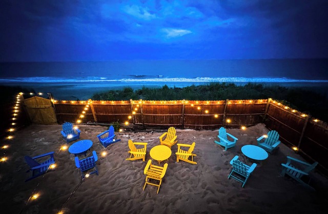 Beach Access-AC-Free Parking-New Listing Discount