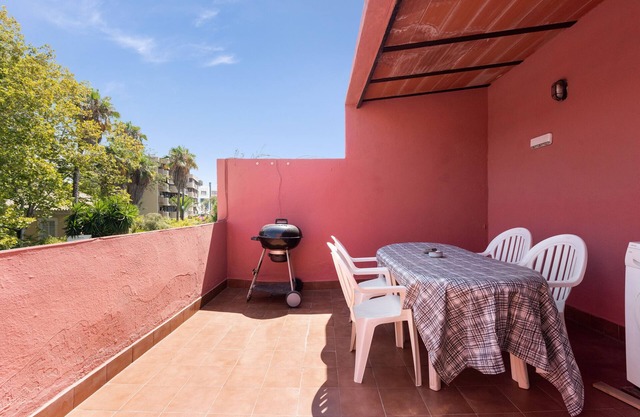 Ferienwohnung 'Beach Apartment in Malaga' mit Meerblick, Terrasse und WLAN