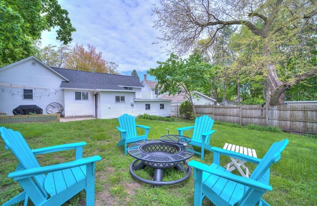 Beach-Chic Farmhouse