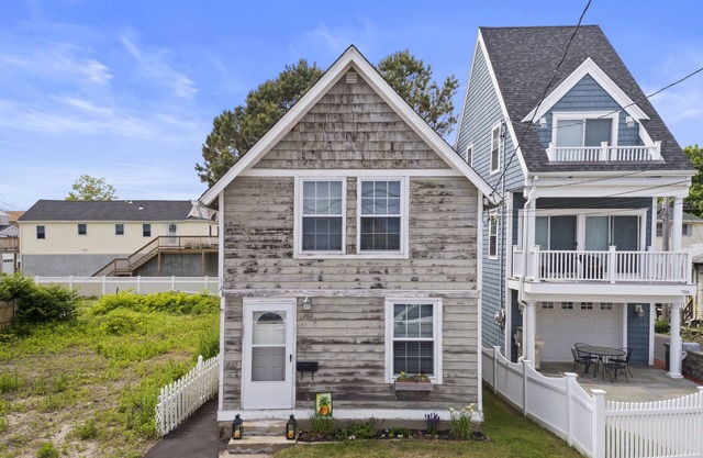 Beach Cottage neben dem Silver Sands State Park