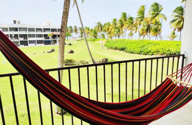 Strand & 3 Ebenen & Terrasse & Balkon & 2 Pools bis zu 8 Personen!