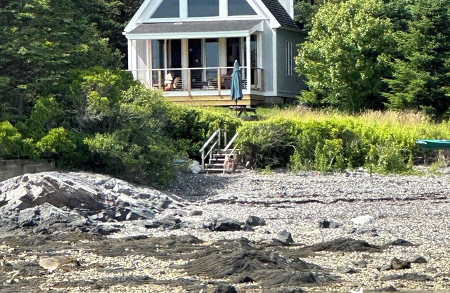 Beach Front in Magische Cape Rosier