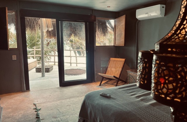 BEACH FRONT PRIVATE HOUSE WITH 7 BEDROOMS