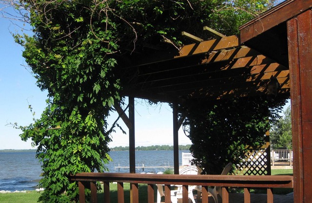 Beach House - 657 Firehouse Road, Alburgh, VT