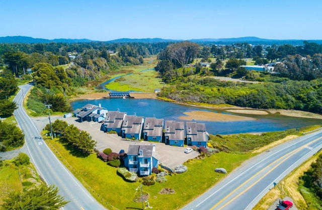 Beach House Inn