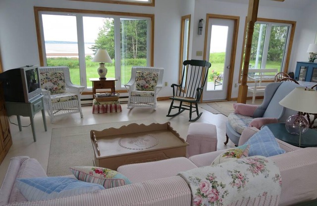 Strandhaus am privaten Ufer - Spektakuläre Aussicht - Ruhe und Frieden