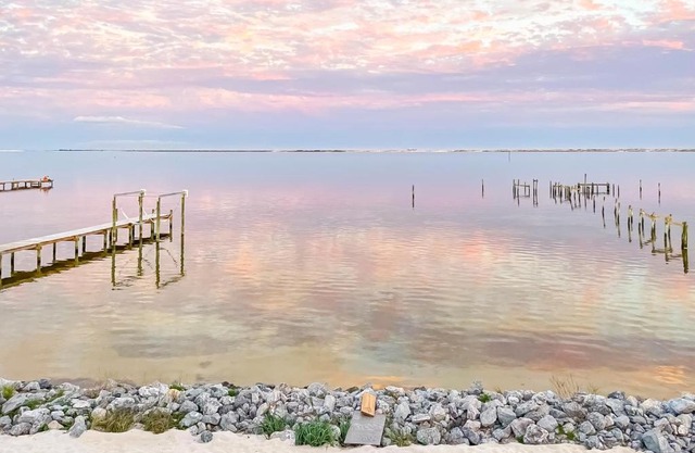 Beach House on the Bay