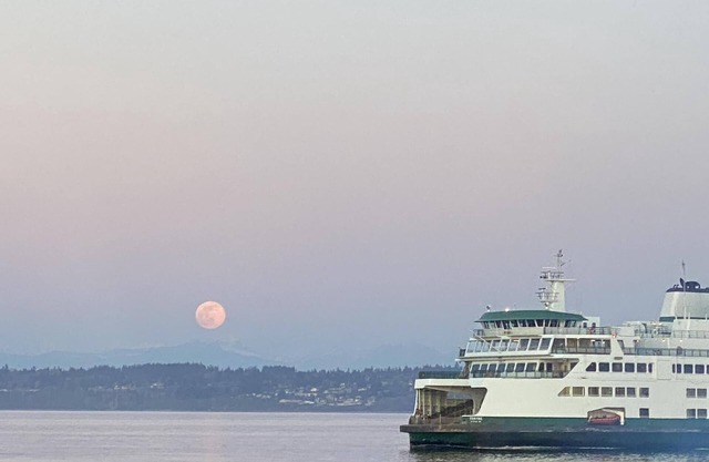 Beach house with views of Puget Sound, ferry, North Cascades, Mt Baker, Rainier.