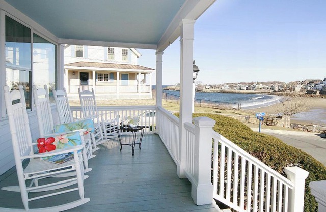 Beach & King Street Inn