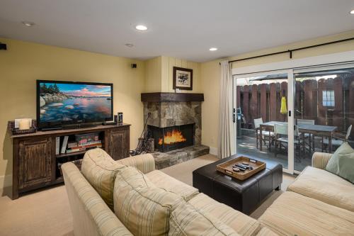 Beach-N-Ski Condo