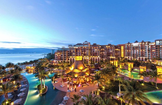 Beach Resort in Cancun - 2 Bedroom