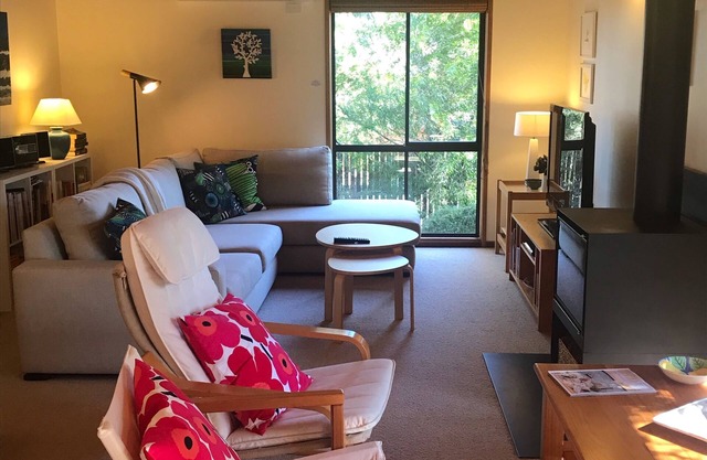 Ironbark ist ein entzückendes, klassisches Surf Coast-Familienferienhaus mit 3 Schlafzimmern