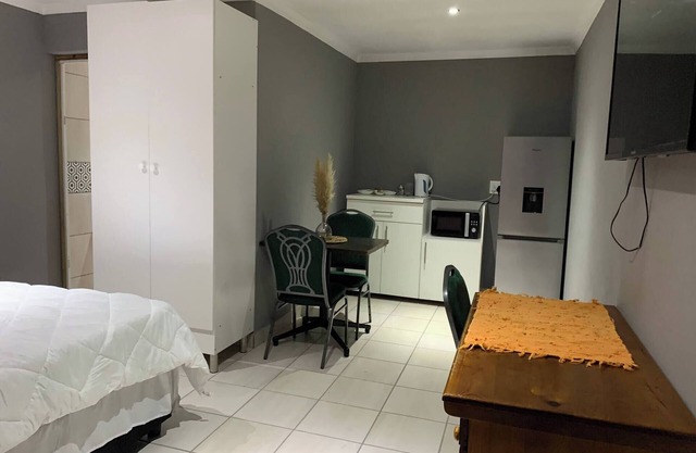 Blick auf den Strand, Schlafzimmer mit eigenem Bad4