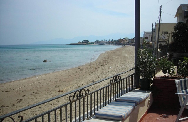 Strandvilla mit Terrasse für 6 bis 12 Personen
