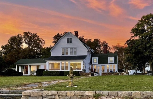 Waterfront Estate - Ein einzigartiges Ferienhaus