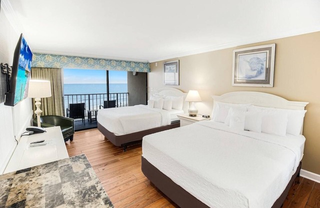 Beaches and Dreams 6th Flr Oceanfront Room