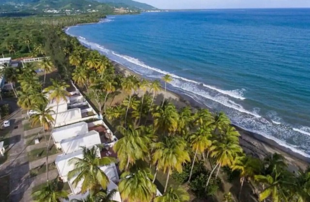 Beachfront 2Bdrm Villa in Arroyo