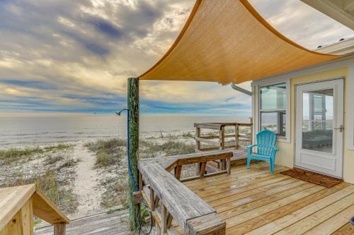 Beachfront Alligator Point Retreat Steps to Sand!