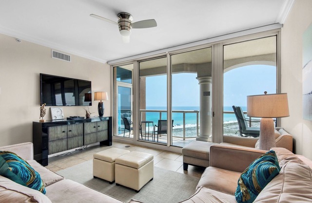 🌅BeachFront-Beach Views-Spa-Pools-Boardwalk-2BR Portofino 5-1002🌅