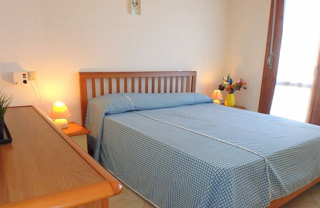 Beachfront! Schöne Wohnung Blick auf den Strand