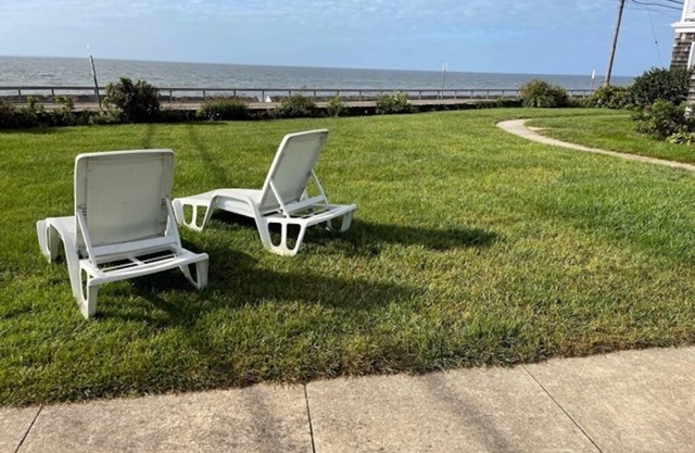 Beachfront Classic New England Home mit direktem Blick auf Long Island Sound