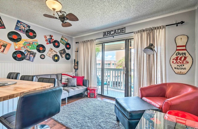 NEU! Beachfront Corpus Christi Condo w / Balkon!