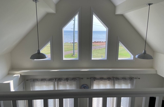 Beachfront cottage in beautiful Savage Harbour.
