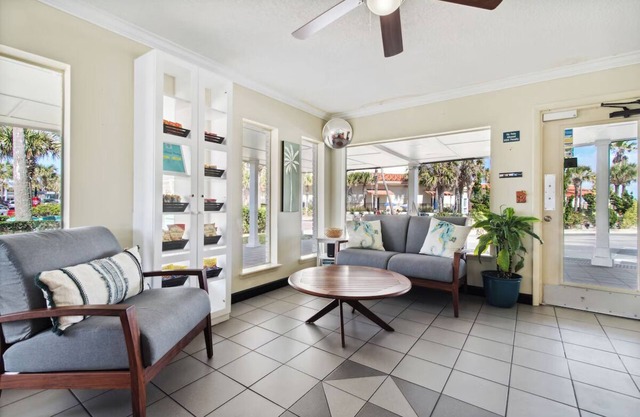 Beachfront Delight: Two Pet-Friendly Rooms with Outdoor Swimming Pool