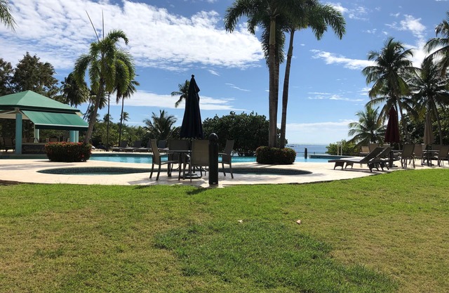 Beachfront familienfreundliche Penthouse mit eigenem offenen Terrasse